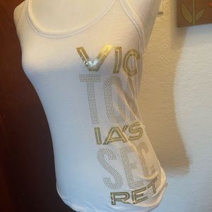 2 for $50 🛍️⭐️ Victoria secret T back tank 🤍